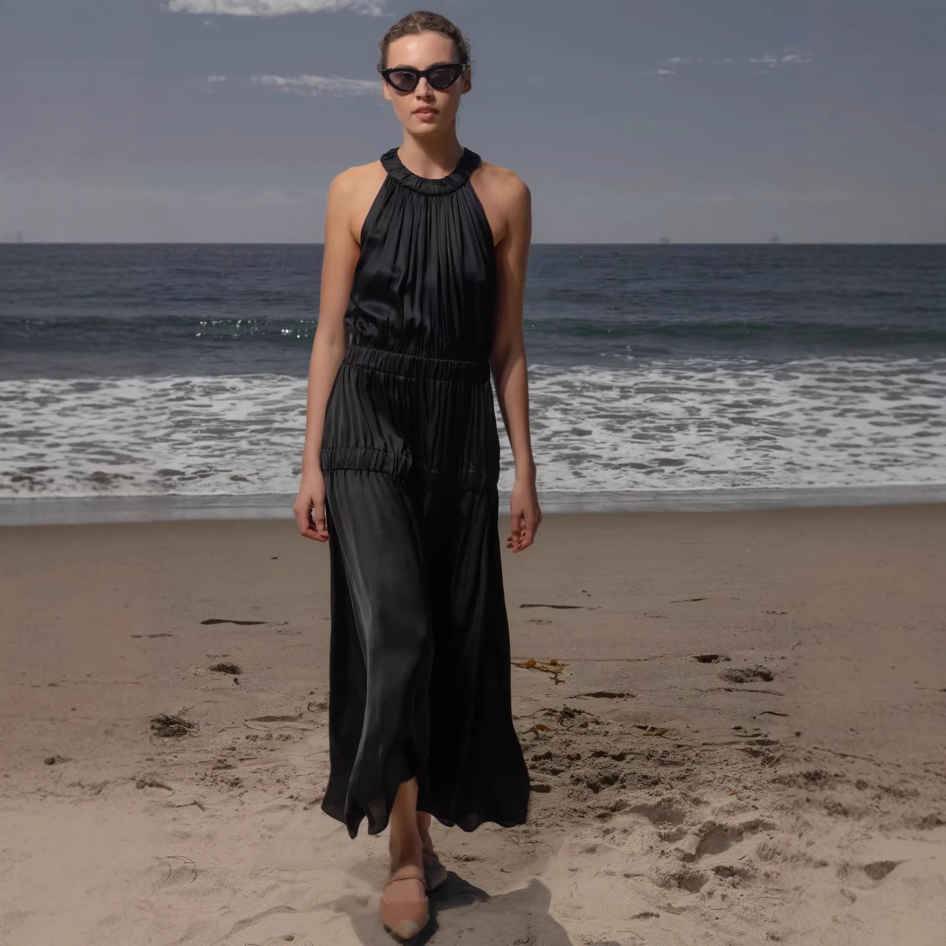 Womens Soft And Sweet Sleeveless Halterneck Casual Dress